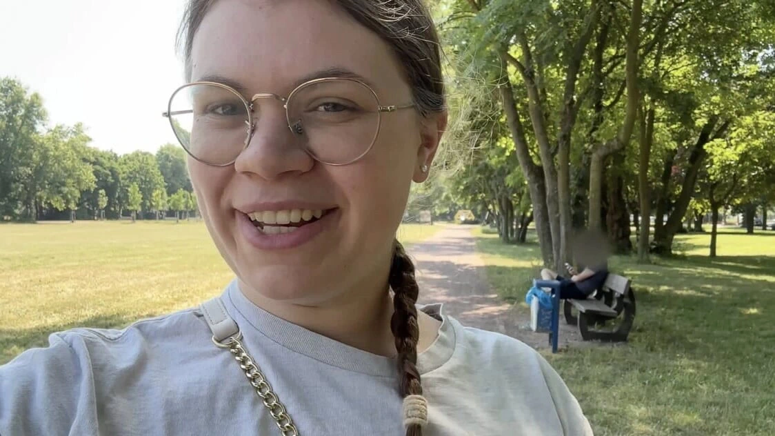 Unplanned sex in the hotel room with a stranger's XXL cock